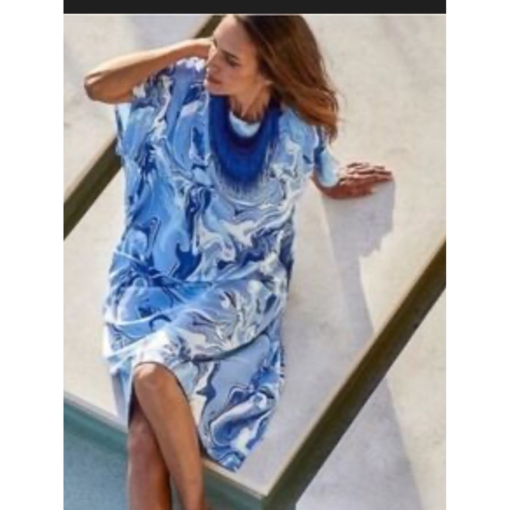 Chicos Womens Blue Swirl Shift Dress Sz 2 Shark Bite Hem Resort Beachy Vacation